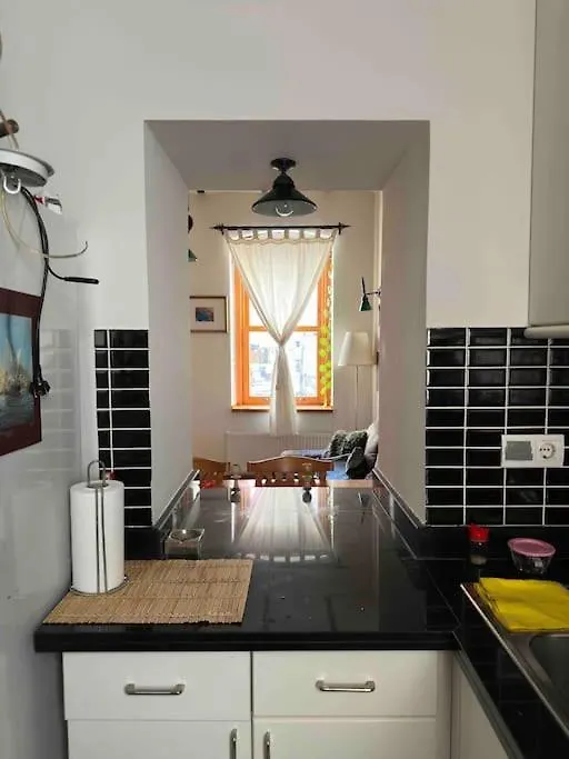 2Br, 2Ba, 2Nd Floor Of Historical Building, Galata Apartamento Istambul